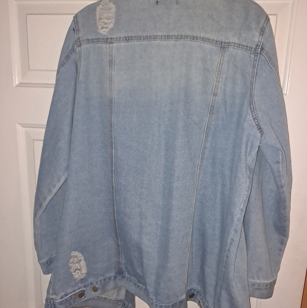 2X Long Denim distressed jacket - Picture 4 of 9